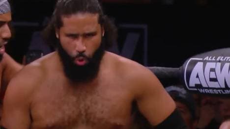 Jaka bei einem Match für AEW im Jahr 2021