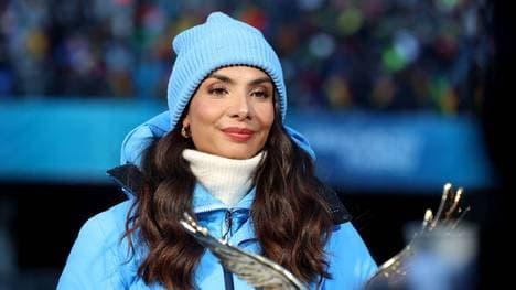 Moderatorin Lea Wagner zeigt bei Instagram ihren Babybauch 