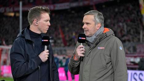 Dietmar Hamann (r.) kritisiert die Spielweise des FC Bayern