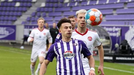 Nicolas Kühn ist an Erzgebirge Aue verliehen