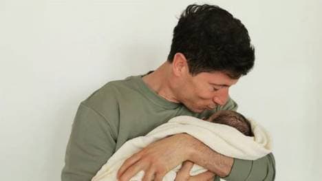 Robert Lewandowski hat mit Klara und der neu geborenen Laura nun zwei Töchter
