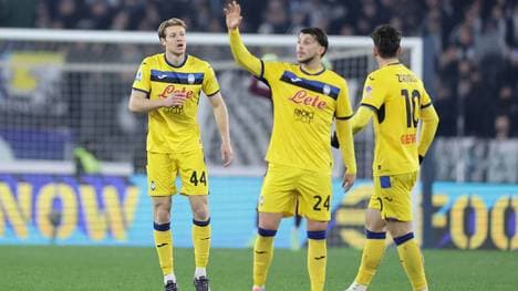 Marco Brescianini freut sich über sein Tor