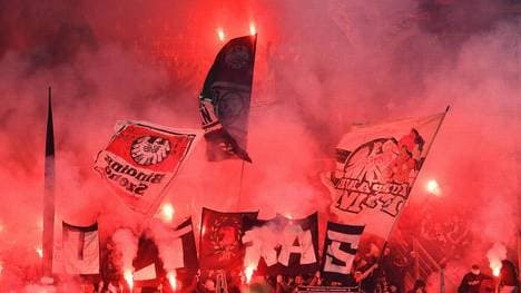 Aus Angst vor zu viel Feuerwerkskörpern: Frankfurt erlaubt keine Choreo gegen Neapel