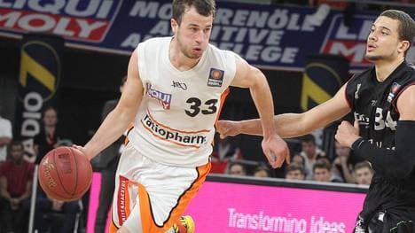 Philipp Schwethelm (l.) wechselt von Ulm nach Oldenburg