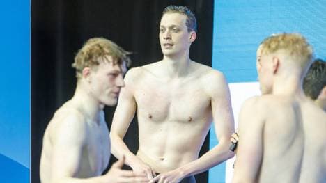 Jahn (Mitte) holt Staffel-Bronze bei der EM