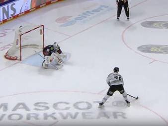 Penaltysieg! Haie gewinnen Klassiker gegen Eisbären