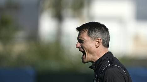 Gut gebrüllt: St.-Pauli-Trainer Alexander Blessin