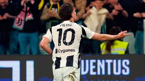 Bleibt die Alte Dame (im Bild: Kenan Yildiz) auch nach dem Parma Juventus Tipp auf einem CL-Platz?