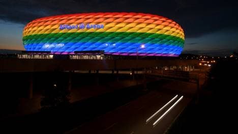 Fans sind für mehr Engagement gegen Homofeindlichkeit