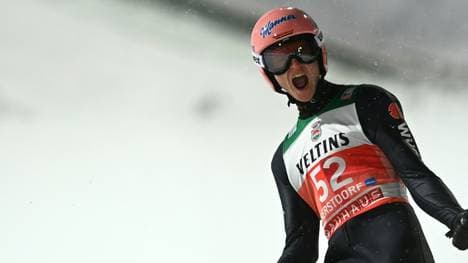 Sieg für Karl Geiger beim Auftaktspringen der Tour