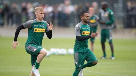 Oscar Wendt und Raffael im Training von Borussia Mönchengladbach 