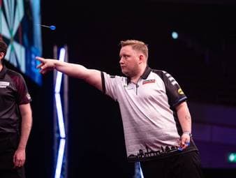 Schindler bricht den nächsten Bann!