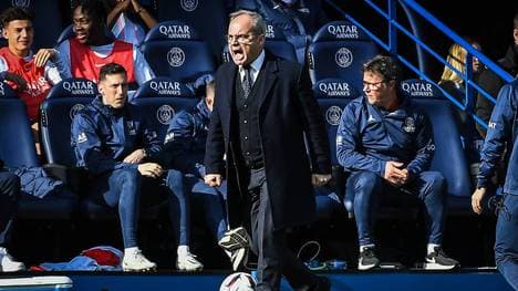 Luis Campos bei seinem skurrilen Auftritt im Spiel gegen Lille