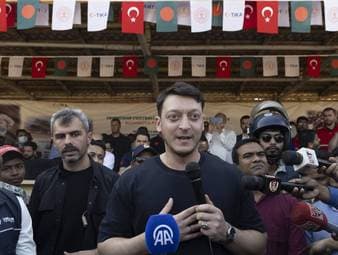 Das Rätsel um Mesut Özil