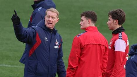 Timo Schultz (l.) gibt die Richtung vor