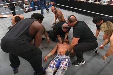 Ring-Spektakel endet verstörend: Der Grund ist ernst