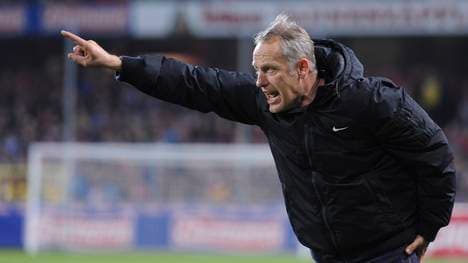 SC Freiburg v FC Schalke 04 - Bundesliga