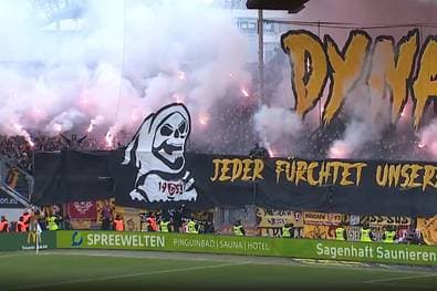 Beeindruckende Choreo und Pyro-Show! Dieses Ost-Derby hatte alles