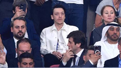 Mesut Özil sendet eine Botschaft