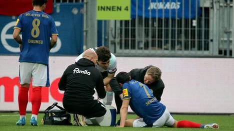 Steven Skrzybski (r.) fällt aus 