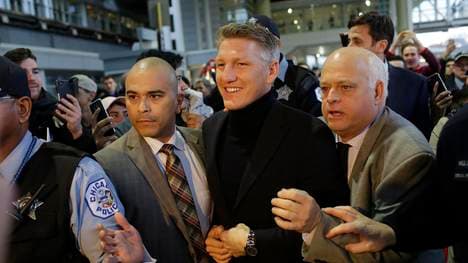 Bastian Schweinstiger wird in Chicago begeistert empfangen