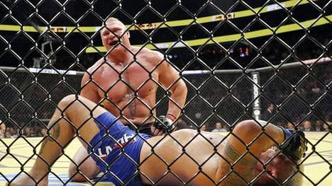 Brock Lesnar gegen Mark Hunt
