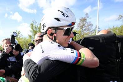 Pogacar droht wohl Führerscheinentzug