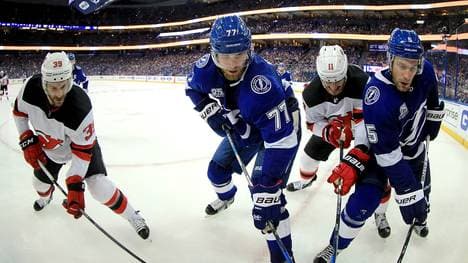 Die Tampa Bay Lightning siegen auch im zweiten Spiel der NHL-Playoffs
