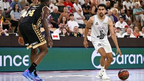 Maodo Lo verabschiedet sich aus Paris