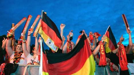FBL-EURO-2016-FANZONE-GER-FRA