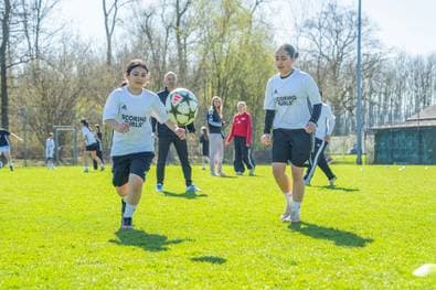  Für diese Mädchen geht heute ein Traum in Erfüllung