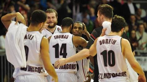 FC Bayern Muenchen v Artland Dragons - BBL