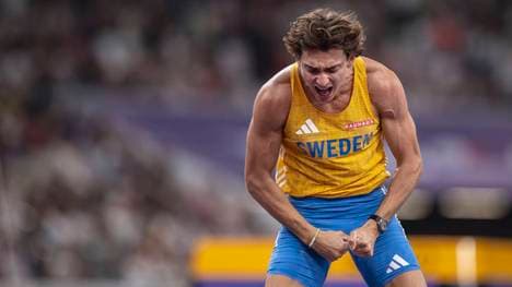 Armand Duplantis sprang in Tokio erneut Weltrekord