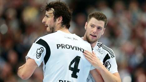 Domagoj Duvnjak (links) und der THW Kiel sind gegen Minden haushoher Favorit