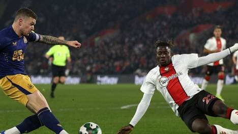 Newcastle sichert sich eine gute Ausgangsposition