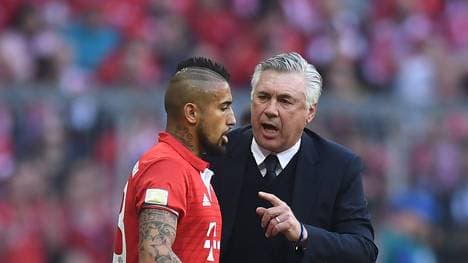 Bayern Muenchen v Borussia Dortmund - Bundesliga