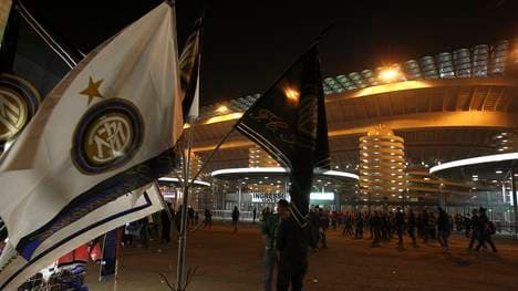 Rund um das Stadion von Inter Mailand kam es zu Krawallen