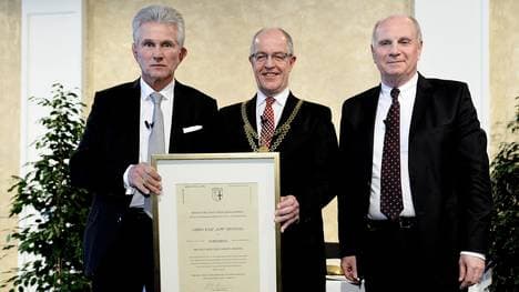 Jupp Heynckes erhielt in Mönchengladbach den Ehrenring