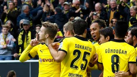 Borussia Dortmund v FC Augsburg - Bundesliga
