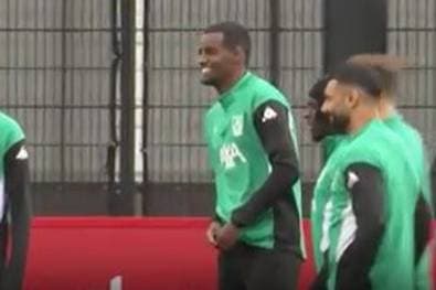 Isak-Comeback? Slot gibt Update