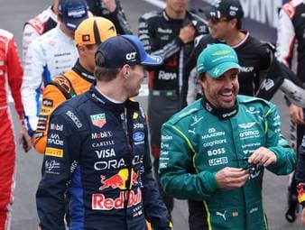 Alonso und Verstappen in einem Auto?