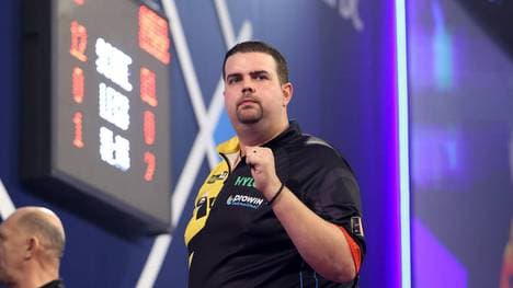 Gabriel Clemens warf sensationell Peter Wright raus