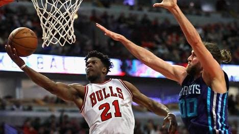 Charlotte Hornets v Chicago Bulls