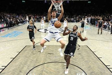 Krimi-Siege für Orlando und OKC