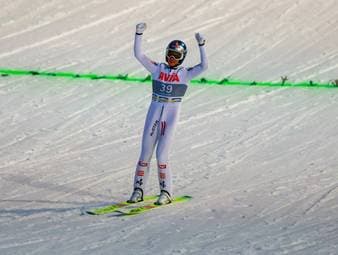 Skispringen: Junioren-Weltmeister düpiert Dominator Prevc