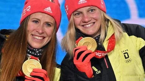 Victoria Carl (r.) und Katharina Hennig holten 2022 Gold