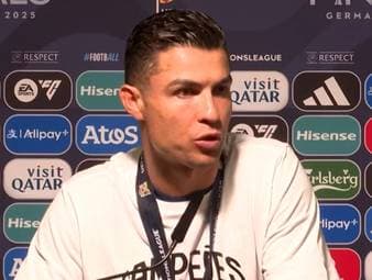 Portugal-Star Cristiano Ronaldo zeigte sich nach dem Nations-League-Gewinn sichtlich gerührt. Der 40-Jährige sprach über seine Tränen und stärkte Spaniens Supertalent, Lamine Yamal, den Rücken.