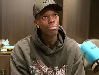 Dennis Schröder spricht im SPORT1-Interview über die aktuelle Situation und die Ziele mit den Cleveland Cavaliers. Bei der Zukunftsfrage hält er sich bedeckt.