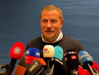 Mit 2:1 erarbeitet sich der FC Bayern eine gute Ausgangslage gegen Real Madrid. Sportvorstand Max Eberl ist entsprechend gut gelaunt. Doch bei den Münchnern ist man sich trotzdem des Ernstes der Lage bewusst.