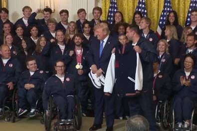Trump verteilt Superlative an Team USA